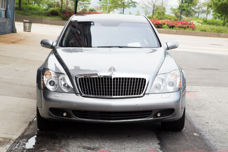 Illustration for article titled Why Buy A New S600 When This Insanely Opulent Maybach 62 Is Way Less?